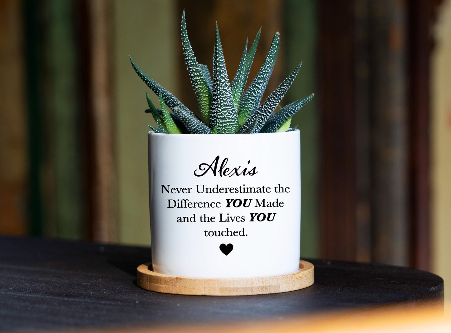 4 planters without any plants + free shipping within one place in United States.